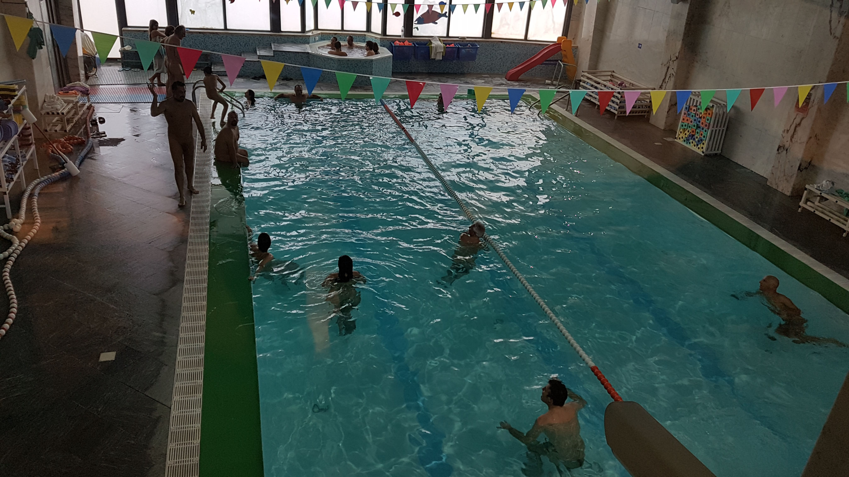 CNC PISCINA 